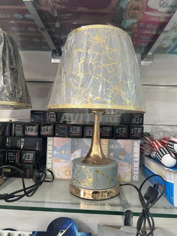 مصابيح طاولة للزينة
