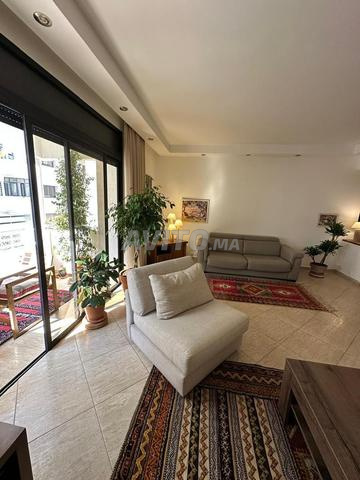 Appartement à louer 142 m² à Rabat - 2