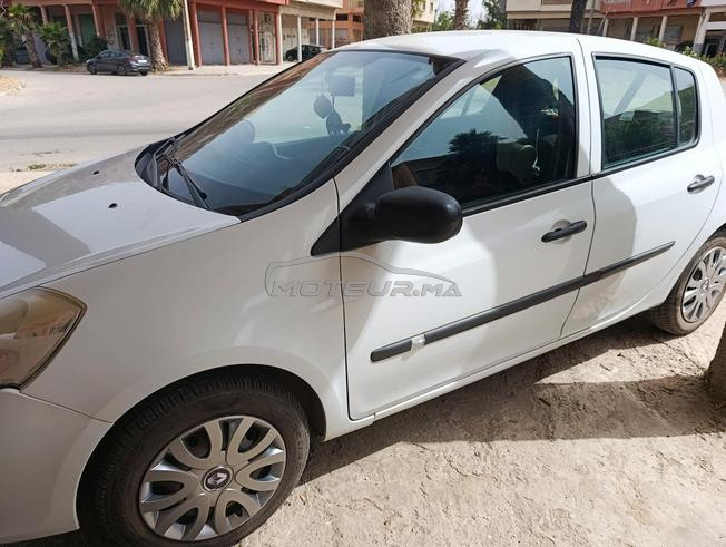 Renault Clio Diesel Manuelle 2013 à Benslimane