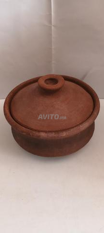 Tajine en brique réfractaire 25 cm pour une cuisine saine