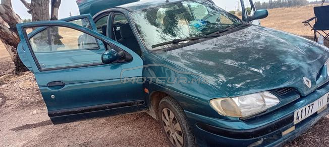 belle voiture à vendre