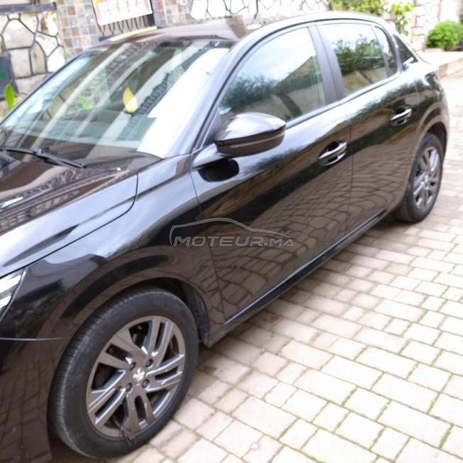 Peugeot E-208  2021 