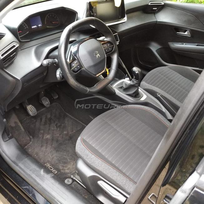 Peugeot E-208  2021 
