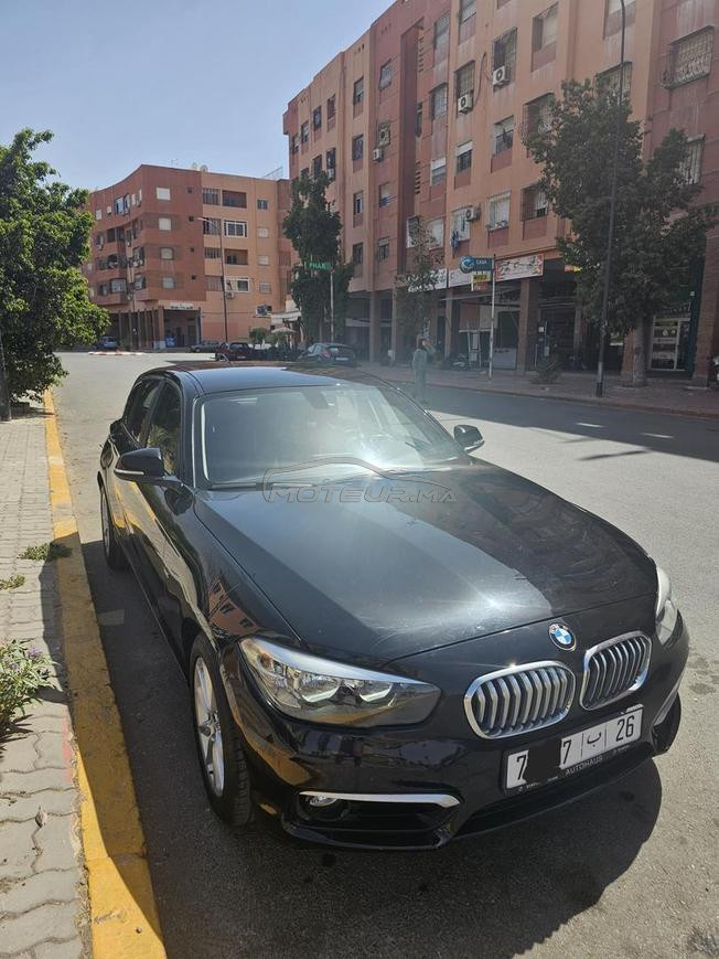 Avendre BMW Série1 118d 2L 2018 – Très bon état