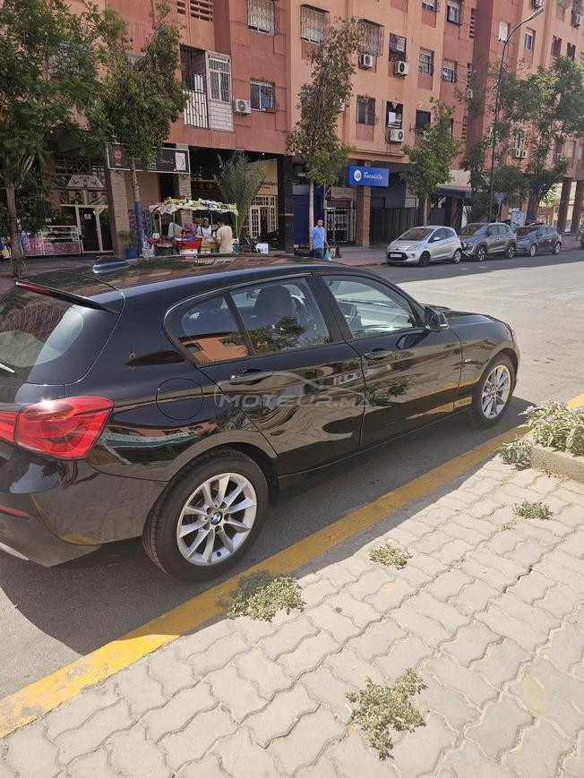 Avendre BMW Série1 118d 2L 2018 – Très bon état