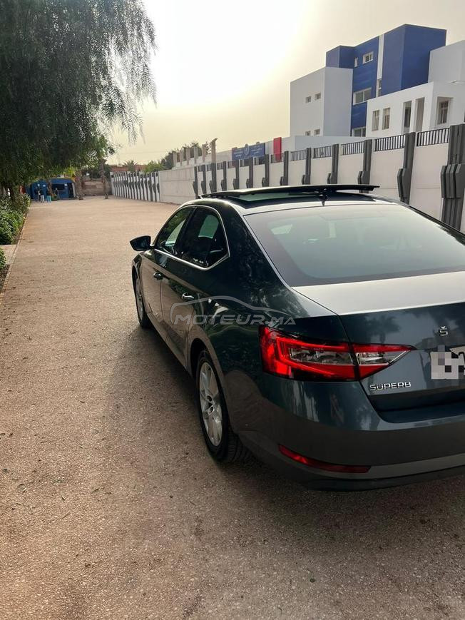 Skoda Superb Diesel Automatique 2021 à Agadir