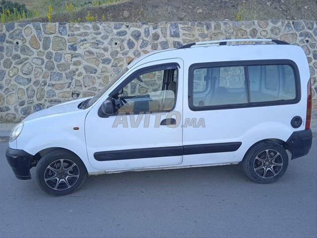 رينو كانغو 2008 ديزل 8 خيل - ممتازة - 70000 درهم - شفشاون