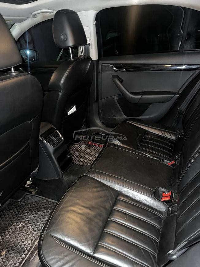SKODA OCTAVIA AUTOMATIAQUE MODÉL2019 COMME NEUF 