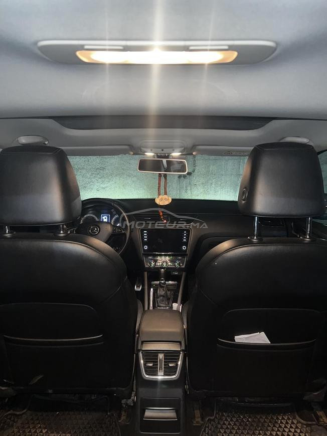 SKODA OCTAVIA AUTOMATIAQUE MODÉL2019 COMME NEUF 