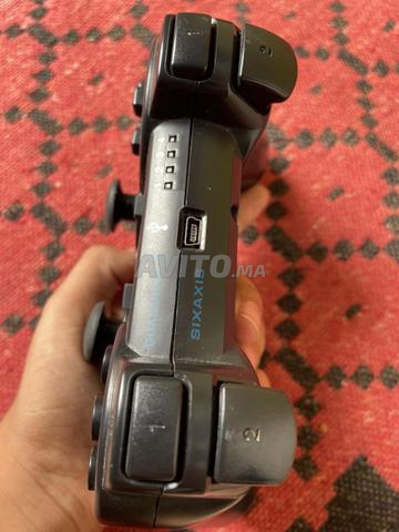 Manette à vendre en très bon état - 2