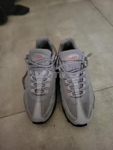 Nike Air Max 95 Gris Loup Cramoisi - 2