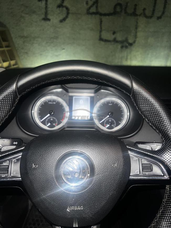 SKODA ICTAVIA AUTOMATIQUE MODÈLE 2020 COMME NEUF