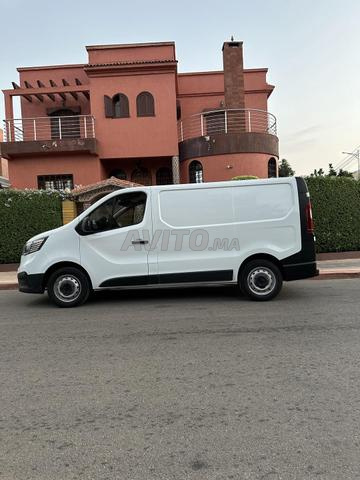 RENAULT TRAFIC 2023 - 2