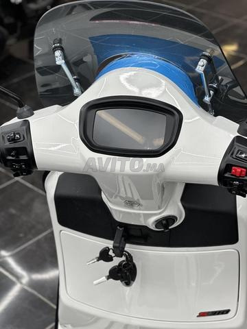Nouvelle Vespa GTS Super Sport 2027 TFT - DERKAOUI MOTO