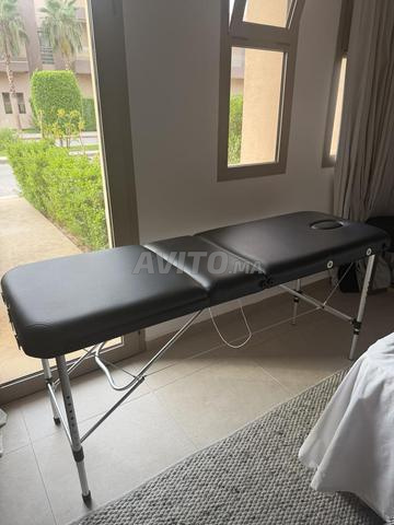 مجموعة طاولة تجميل قابلة للطي و عربة سوداء