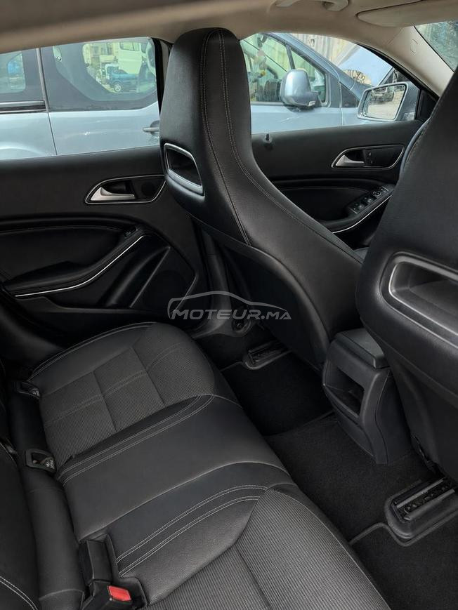 Mercedes-Benz GLA 200d AMG – Très bon état