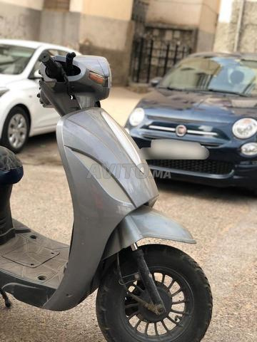 moto scooter 49cc à vendre carte grise disponible - 2