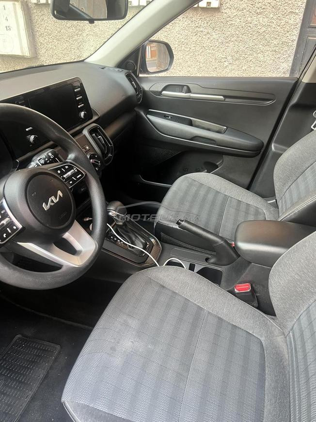 Kia Sonet Essence Automatique 2023 à Marrakech