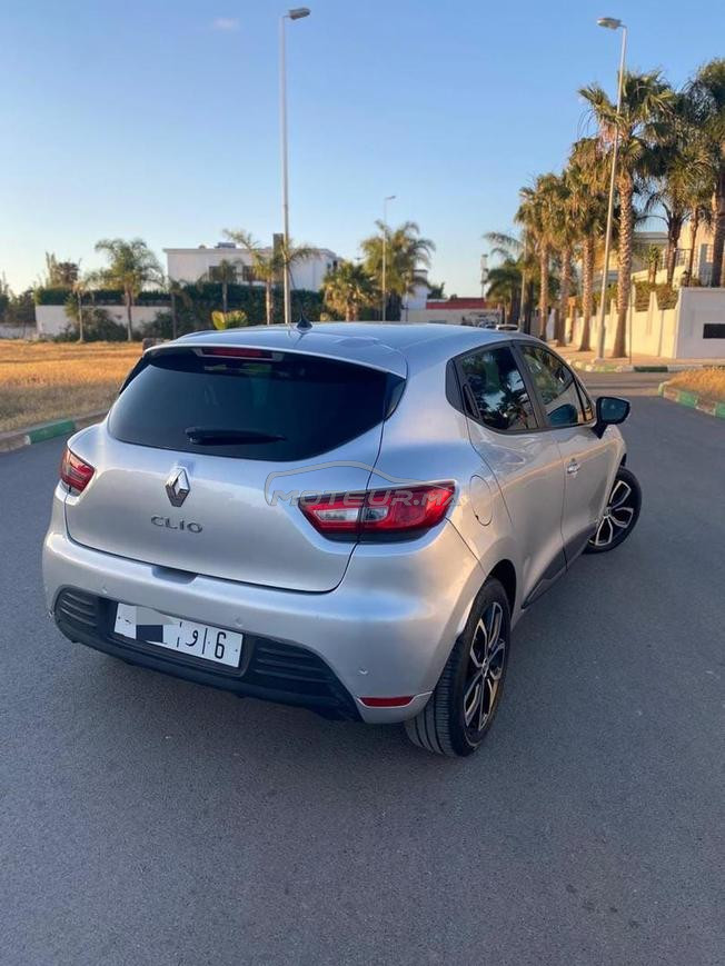 Renault clio 4 diesel modèle 2021 tout option 