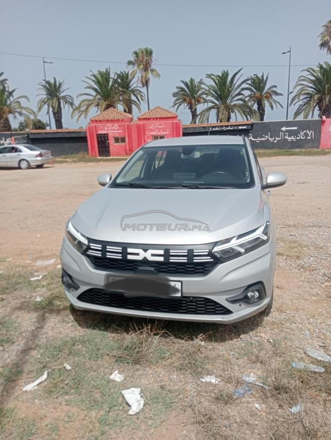 Dacia Logan à vendre , mohammedia , bon état .