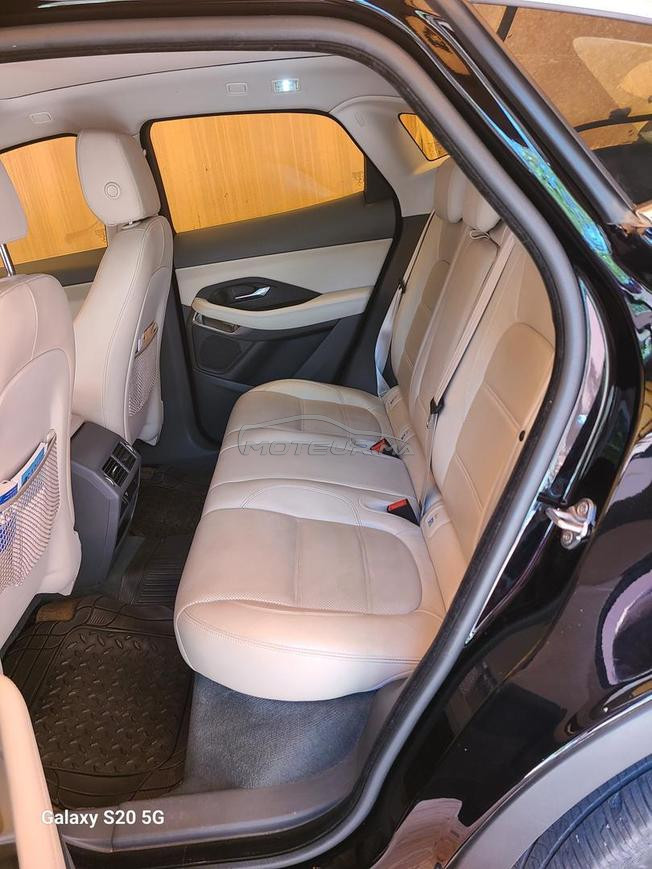 voiture en très bon état  première main 