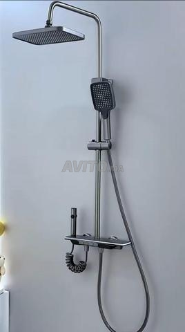 SYSTÈME DE DOUCHE LED PIANO ATMOSPHÈRE