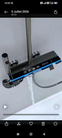 SYSTÈME DE DOUCHE LED PIANO ATMOSPHÈRE