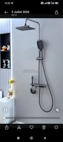 SYSTÈME DE DOUCHE LED PIANO ATMOSPHÈRE