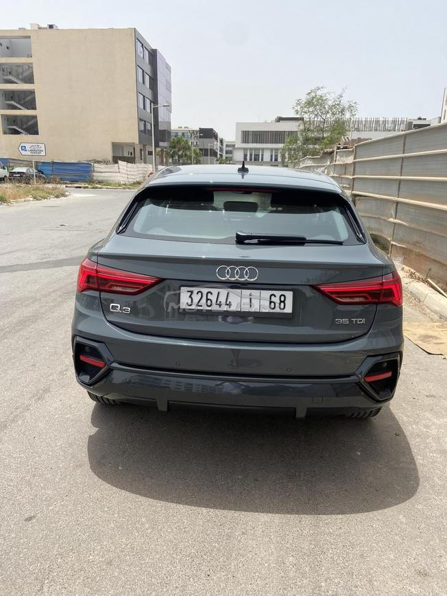 Audi Q3 sportage 