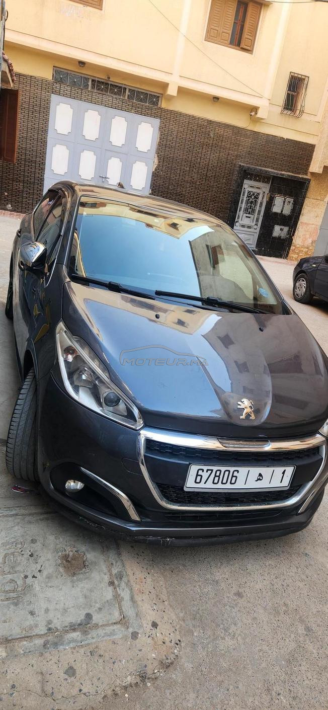 PEUGEOT 208 DIESEL 6CV MODÈLE 2017 TOUT OPTIONS