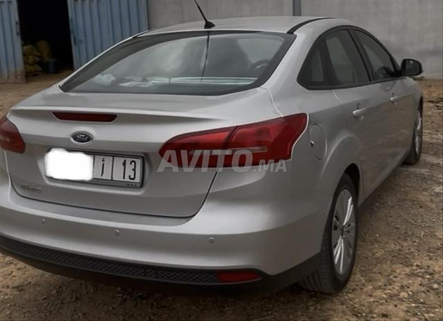 FORD FOCUS - 2