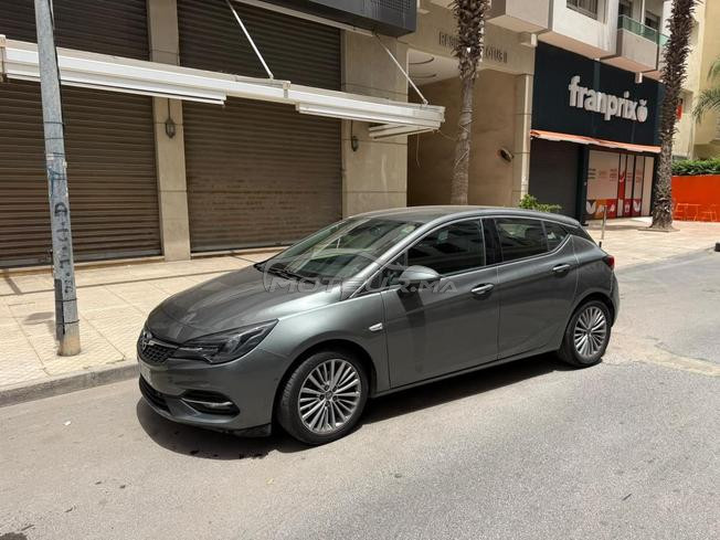 Opel Astra en très bonne éta