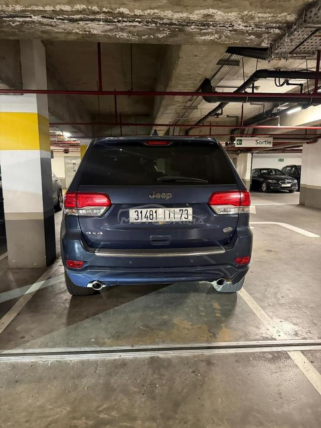Grand Cherokee a vendre en excellent etat mod 2022