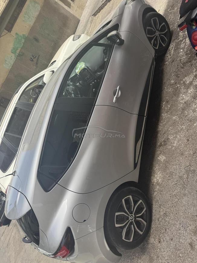 clio 4 automatique 2021 90.000 km 