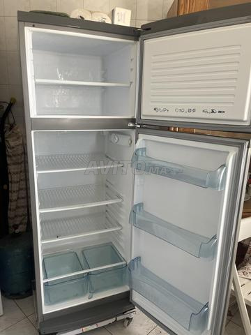 ثلاجة بحالة جيدة للبيع - 2