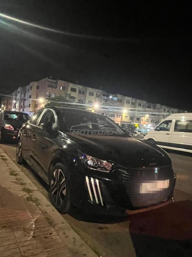 5voiture 208 propre9