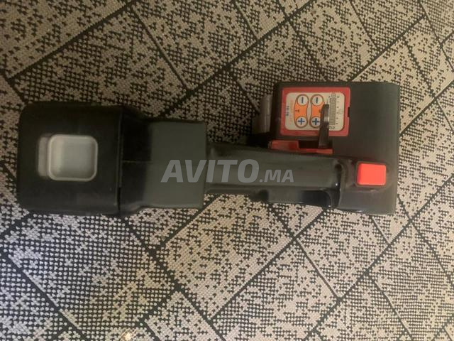 À VENDRE - Machine de cerclage à batterie SIAT - 2