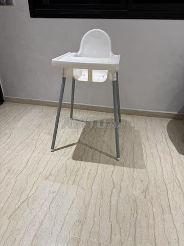 كرسي طعام مرتفع للأطفال من IKEA