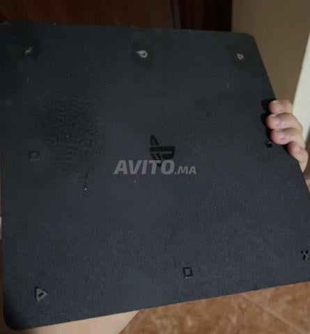 PS4 SLIM 500 GO SANS MANETTE TRÈS BON ÉTAT - 2