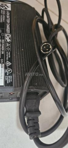 Chargeur trottinette ou vélo électrique - 2