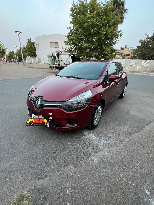 Clio 4 essance 1 mains 