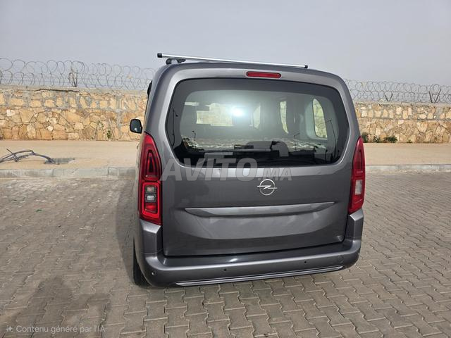Opel Combo Diesel Manuelle 2022 à Dakhla - 2