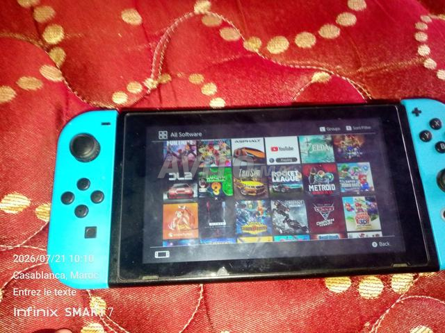 Nintendo Switch avec tous les accessoires sauf le dock - 2