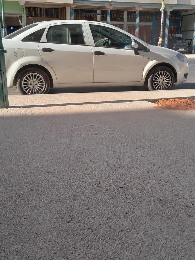 fiat linea 2011 essence