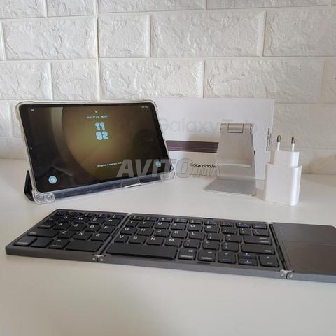 حزمة Samsung Galaxy Tab A9 64 جيجا مع لوحة مفاتيح قابلة للطي