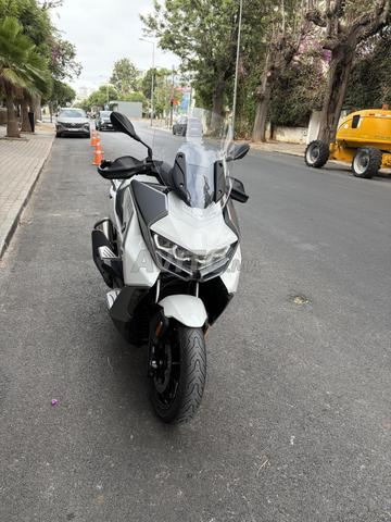 BMW C 400 GT كاملة المواصفات بحالة ممتازة