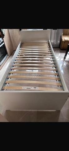 Je vends trois lits - 2
