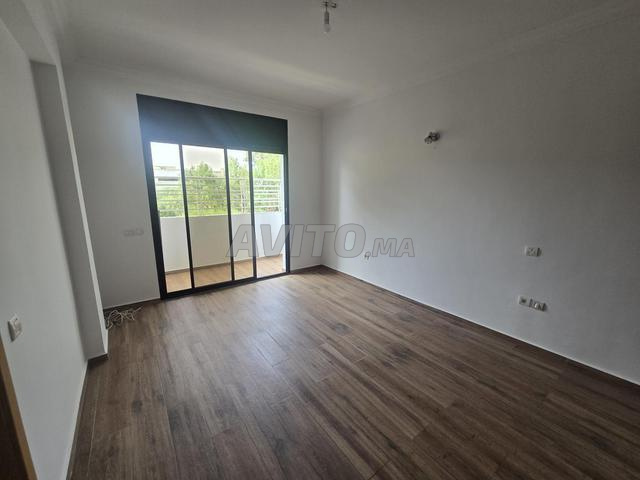 Appartement à louer 110 m² à Agdal, Rabat - 2