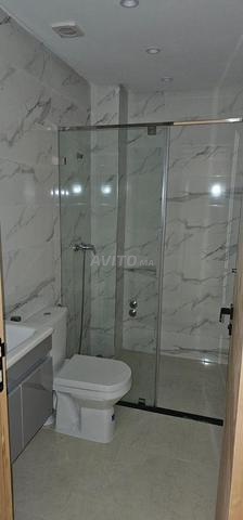 Appartement à lot wouroud à louer vide