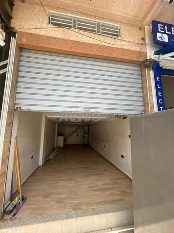 Garage équipé à vendre dans un quartier excellent (Anassi)